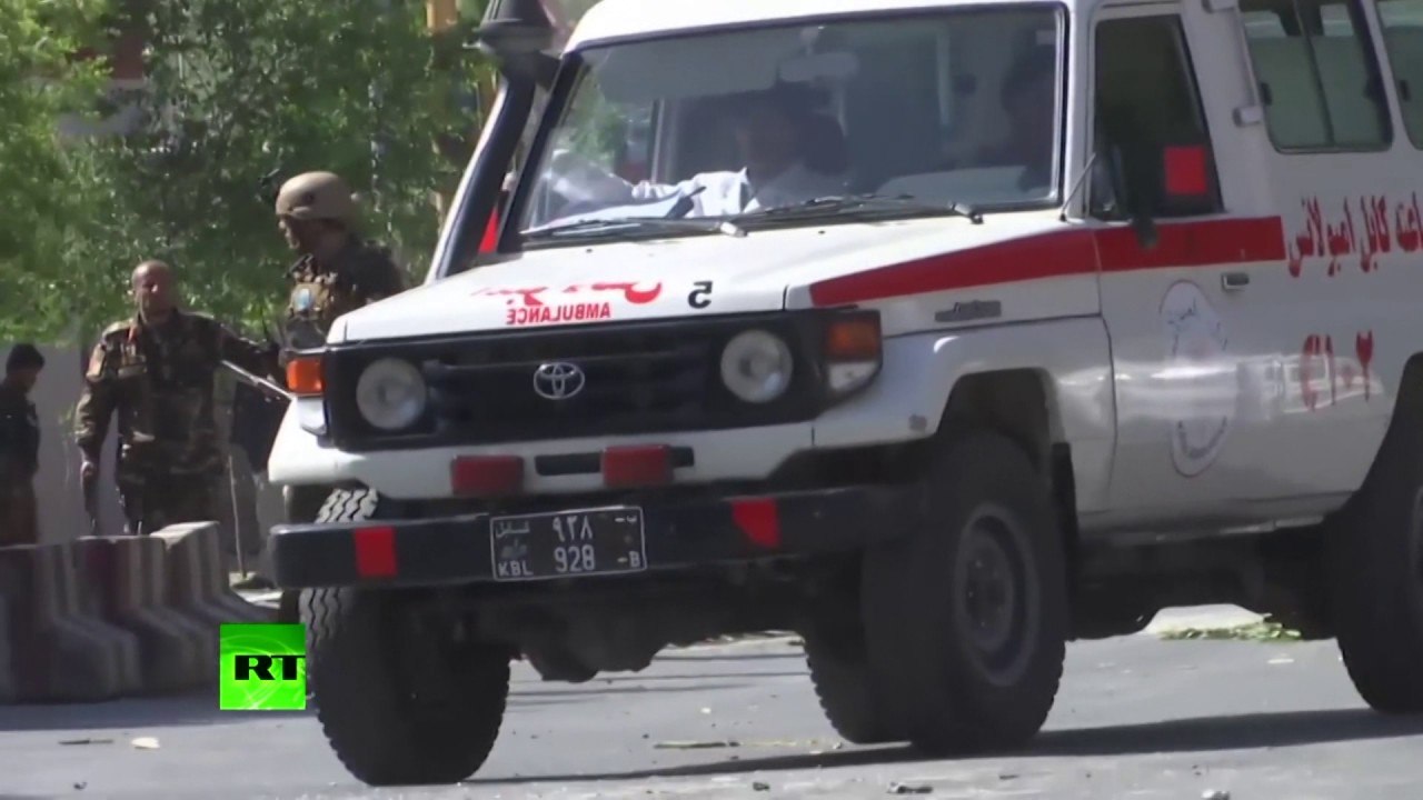 KAMIKAZI SHKAKTON NJE MASAKER TE VERTETE NE KABUL, 80 TE VRARE DHE QINDRA TE PLAGOSUR NGA SHPERTHIMI