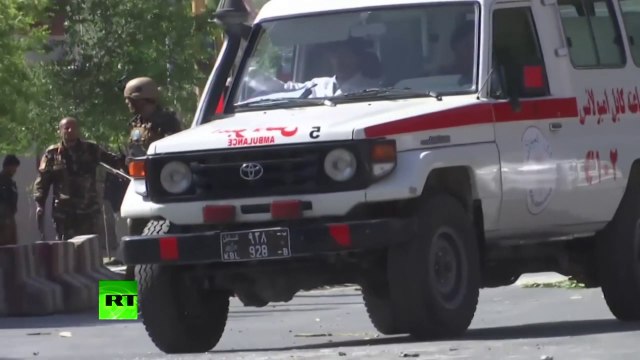 KAMIKAZI SHKAKTON NJE MASAKER TE VERTETE NE KABUL, 80 TE VRARE DHE QINDRA TE PLAGOSUR NGA SHPERTHIMI