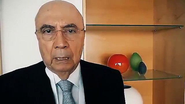 Temer e equipe econômica vão continuar, diz Meirelles