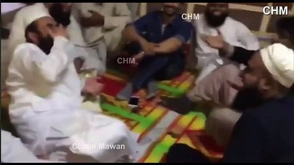 Danish Taimoor Spotted At Maulana Tariq Jameel's Home - Tune.pk