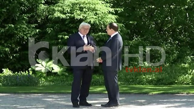 Nishani takohet me homologun gjerman