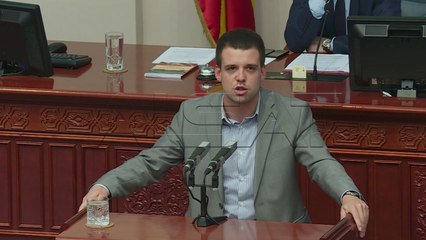 Собранието го укина екстерното тестирање; локални избори во октомври