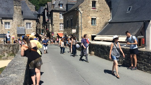 Défilé des joutes nautiques