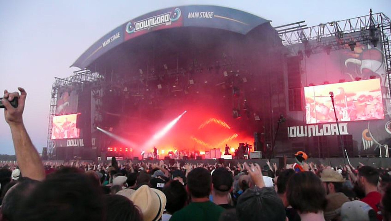 System Of A Down - Download Festival Paris 2017