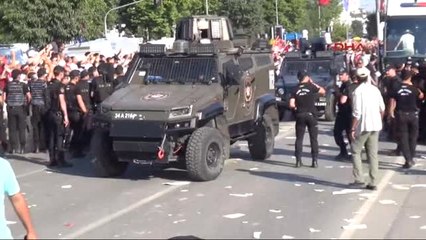 CHP Lideri Kılıçdaroğlu'na Etten Duvar