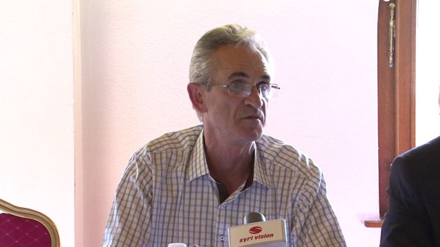 Kandidatët për deputet të koalicionit LDK-AKR-Alternativa takohen me ish të burgosur - Lajme