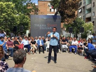 Report TV - Veliaj:Basha si holandez që është i ka paret mullar,mos ia bëni llogaritë