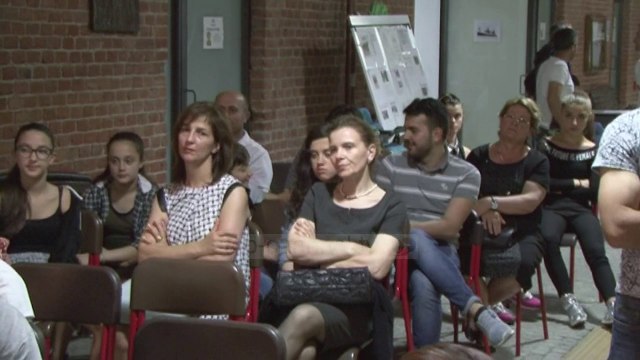 Shkolla shqipe në Asti - Top Channel Albania - News - Lajme