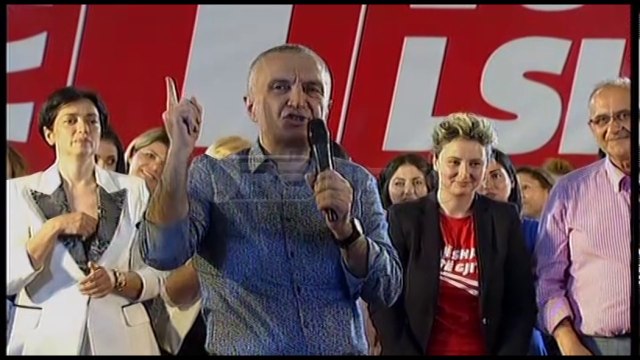 Lushnjë - Meta sulmon Bashën: Nga çadra e lirisë përfundove tek çadra e oligarkisë
