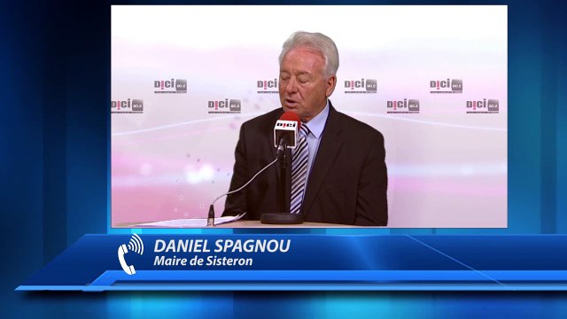 Sisteron/gens du voyage : Une centaine de caravanes s'installent au stade de Chaumiane, la réaction de Daniel Spagnou