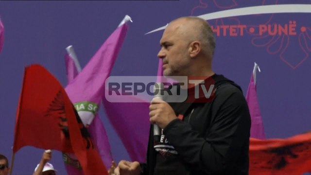 Report TV - Rama në Poliçan: Në këmbim të votës po jepet teza e Maturës