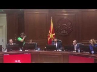 Fillon mbledhja parë e Qeverisë