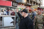 Al-Abadi Tours Part of Mosul on Foot Under Heavy Guard