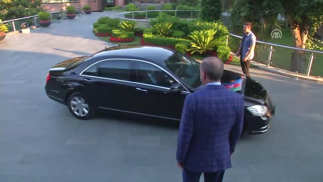 Cumhurbaşkanı Erdoğan, Azerbaycan Cumhurbaşkanı Aliyev Ile Bir Araya Geldi