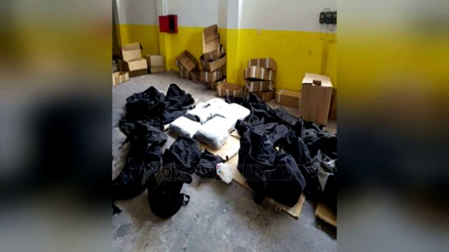 Drogë dhe klandestinë/ Greqi, në pranga 23 shqiptarë - Top Channel Albania - News - Lajme
