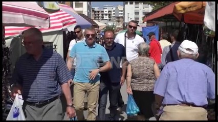 Télécharger la video: Ora News - Një treg si ai i Pazarit të Ri në Tiranë, premtimi i Gjiknurit në Vlorë