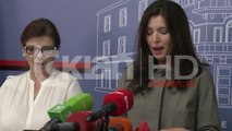 Ministrja e Arsimit përplaset me Sekretarin e Përgjithshëm