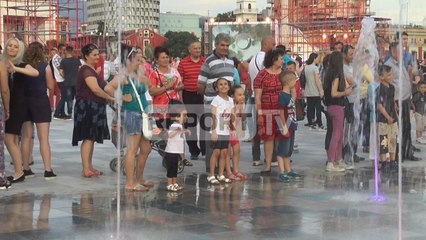 Report TV - Hapet Sheshi Skënderbej në Tiranë, ja si duket