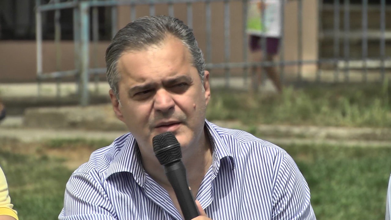 BLUSHI NE DIBER E KUKES “RAMA GENJEU PER RRUGEN E ARBERIT, PARATE IA DHA DAKOS E KRIMINELEVE” LAJM