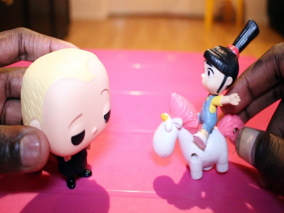 BOSS BABY TRIES TO IMPRESS AGNES GRU SPIDERMAN DREAMWORKS DESPICABLE ME 3 MARVEL Toys Kids Video