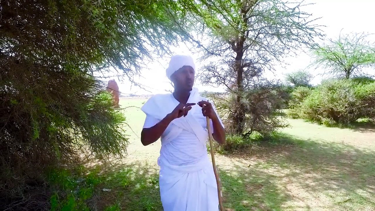 FU AAD CUMAR SOO ROGAL CELI HEES MUQAAL YAAB LEH KU DORTAYE HAY DARDARWELIN OFFICIAL HD VIDEO