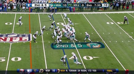 Pace forces fumble Calvin Pace knocks the ball loose with a big hit on Chad Henne