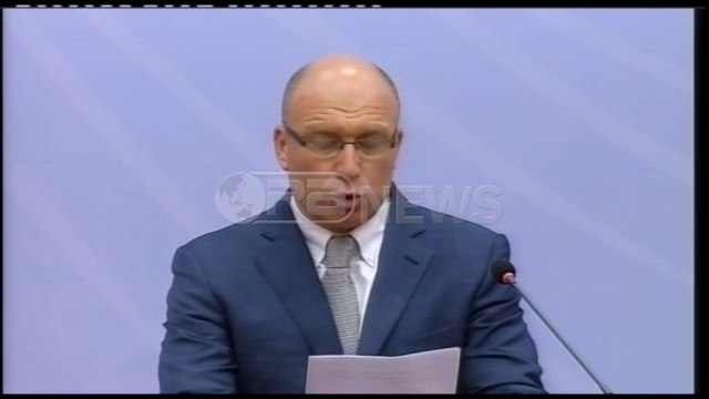 Ora News – Demiraj-Edi Ramës: Policët që bëjnë fushatë dënohen me burg