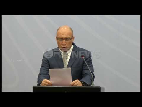 Ora News – Demiraj-Edi Ramës: Policët që bëjnë fushatë dënohen me burg