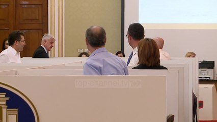 Vettingu u kry!  - Top Channel Albania - News - Lajme