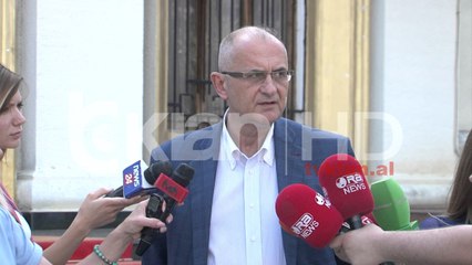 Vasili : Rama vetëm ka qeshur në këto 4 vite