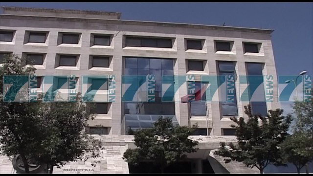 ISH ZYRTARET E BURGJEVE NEN HETIM, PREMTUAN VENDE PUNE - News, Lajme - Kanali 10