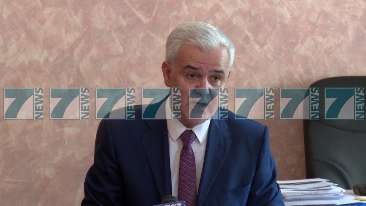 XHAFAJ AKUZON GJYQYTARE DHE POLITIKANE - News, Lajme - Kanali 11