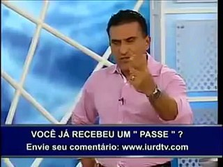 OLHA O QUE O DEMÔNIO DA POMBA GIRA FAZ COM A PESSOA