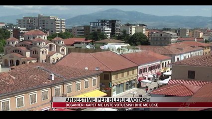 Doganieri kapet me listë votuesish dhe me lekë - News, Lajme - Vizion Plus