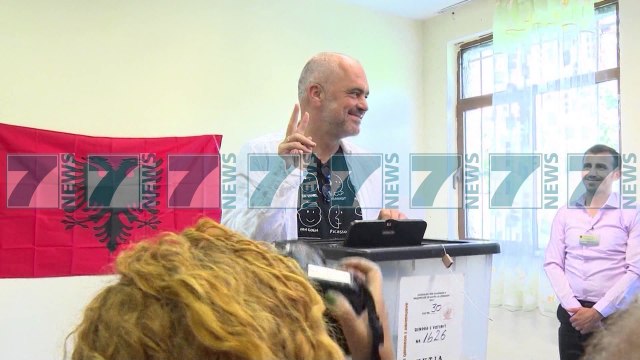 THAÇI URON RAMEN PER FITOREN E ZGJEDHJEVE PARLAMENTARE - News, Lajme - Kanali 7