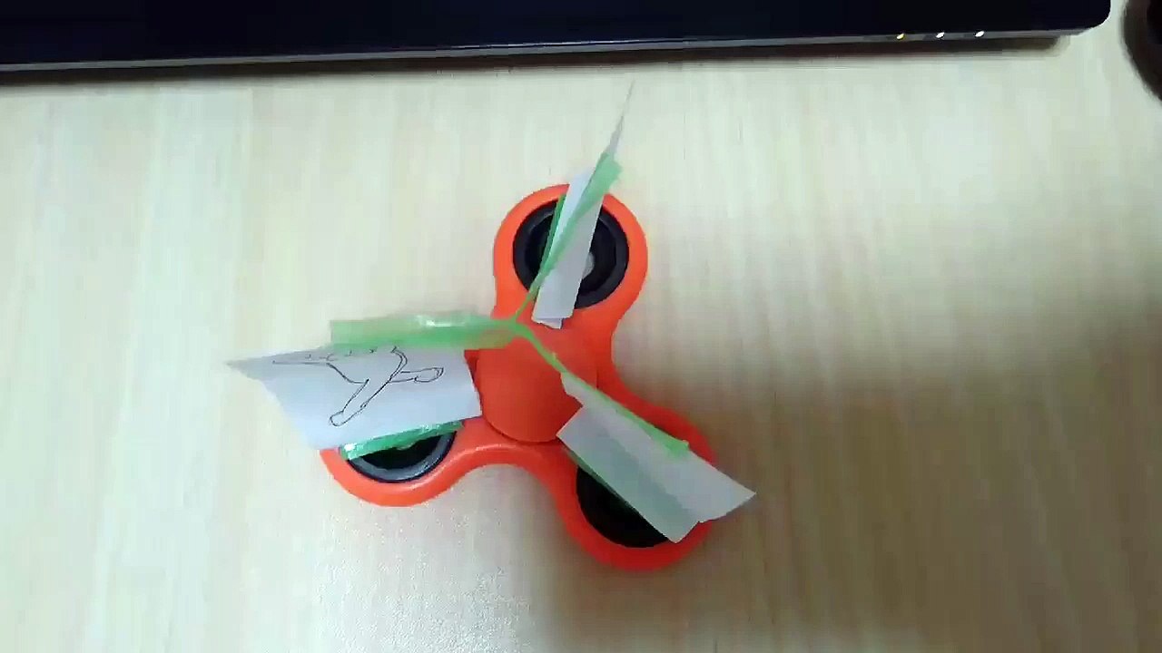 Flip book Hand spinner