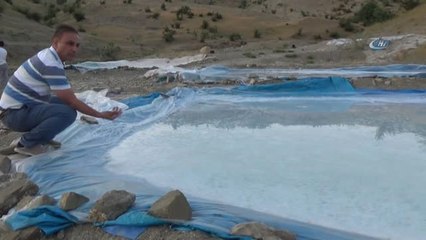 Siirt'te Kaya Tuzu Gençlerin Geçim Kaynağı Oldu