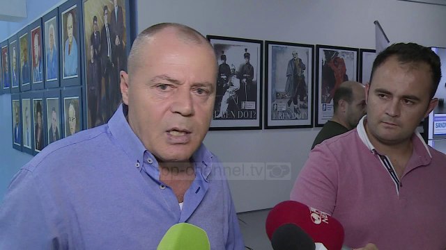 A është mirë me qenë shqiptar? - Top Channel Albania - News - Lajme