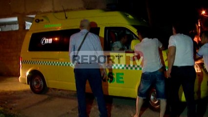 Report TV - Ambulanca te shtëpia e mjekut të vrarë,s'ndizet se s'ka karburant