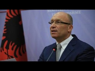 Report TV - Puçi teknik,ministri Demiraj 250 mln lekë tendera në një ditë