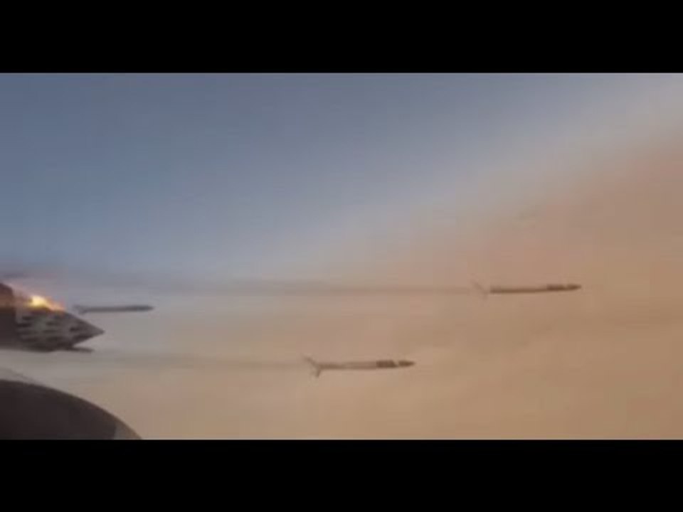 Libya combat footage: Bomb-dropping & on-ground fighting in battle against ISIS near Misrata