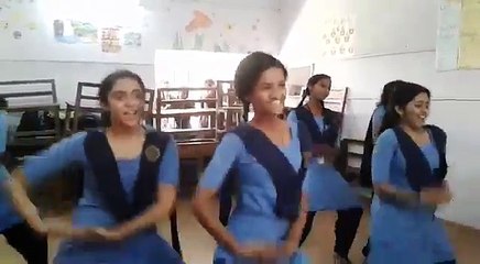 Basheerinte Premalekhanam Actress Sana Althaf Dance with friends In Class Room