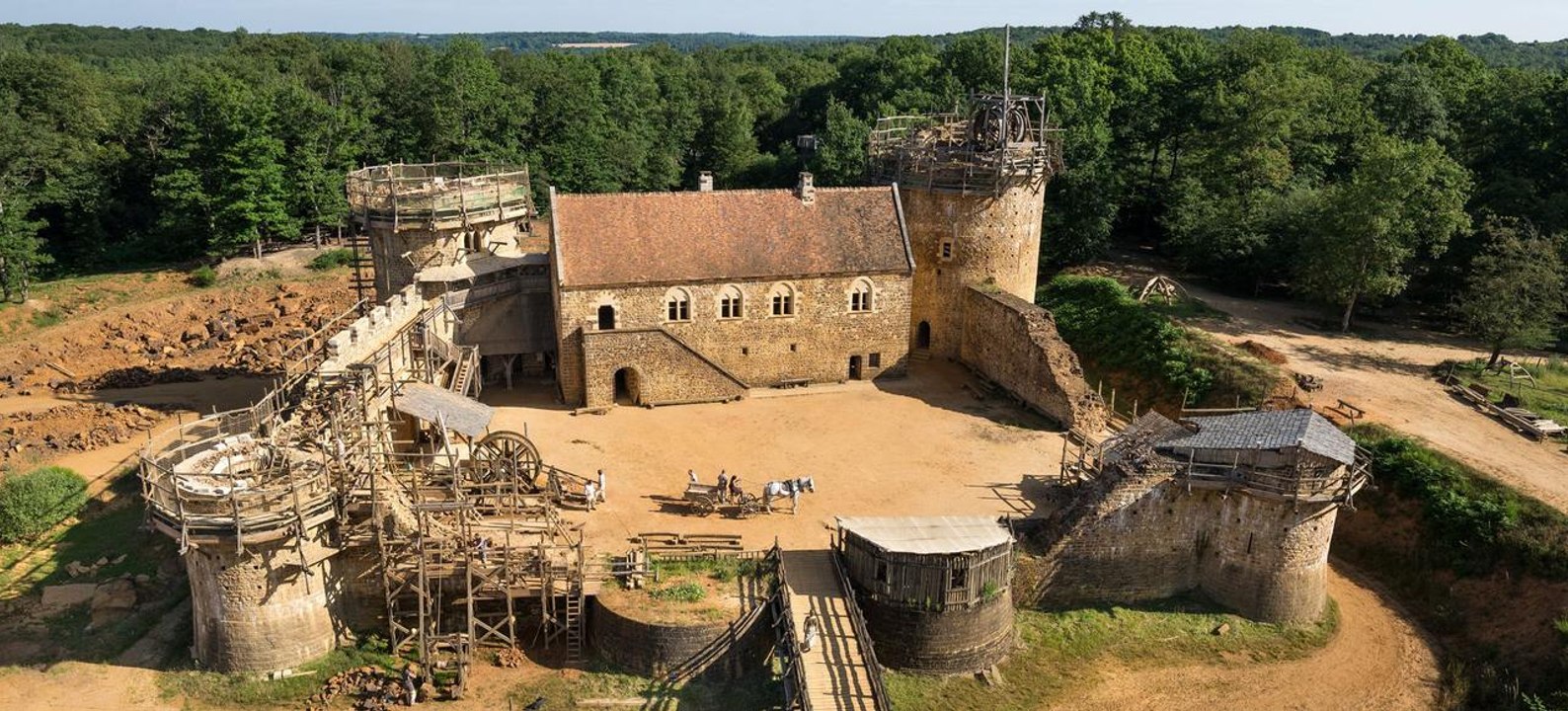 "Château de Guédelon"