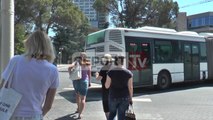 Report TV - Kalimi i rrugës tek vijat e bardha frika e qytetarëve nga shoferët