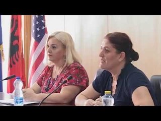 DEMOS organizon ligjëratë me anëtarë të këshillave lokalë në Gjakovë - Lajme