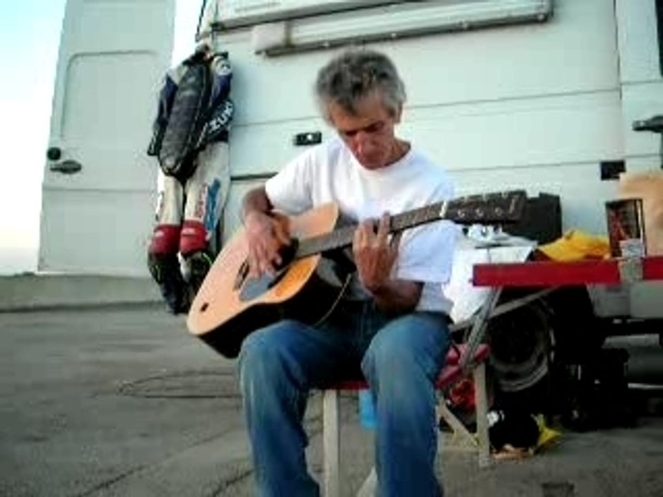 Papy chante