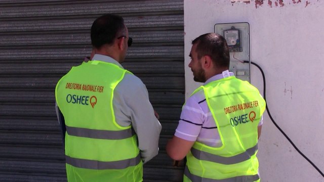 TASK FORCA E ENERGJISE NE TERREN USHTRON KONTROLLE PER DEBITORET, SHOQEROHEN PESE PERSONA LAJM