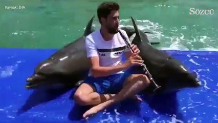 Klarnet eşliğinde şarkı söylediler