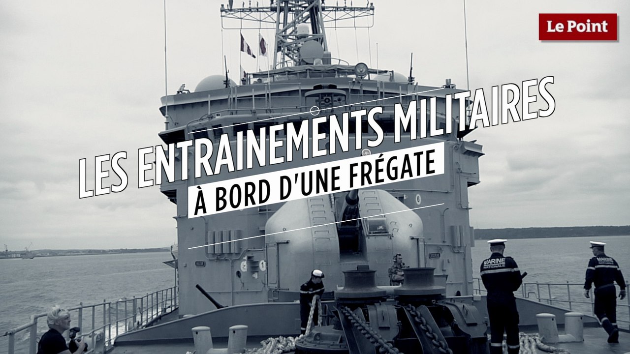 Les exercices militaires à bord d'une frégate de la marine nationale