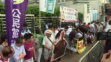 Hong Kong: manifestation pour la libération de Xiaobo